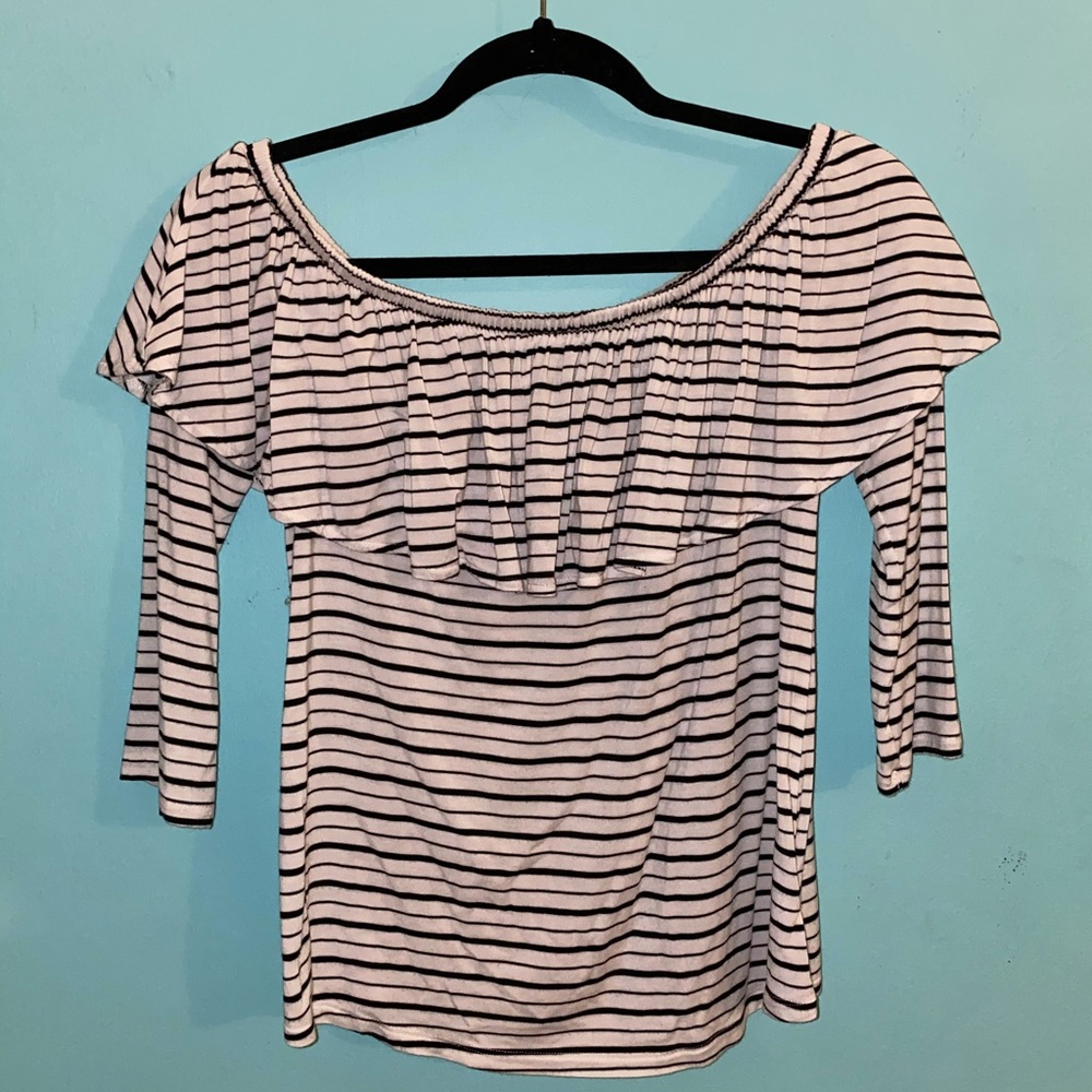 American Eagle off the shoulder half sleeve top